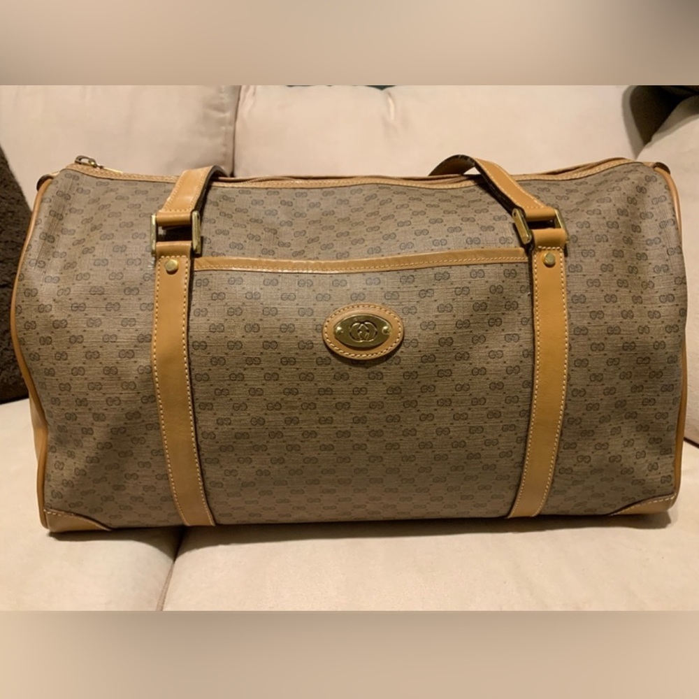 Gucci Micro GG Bag